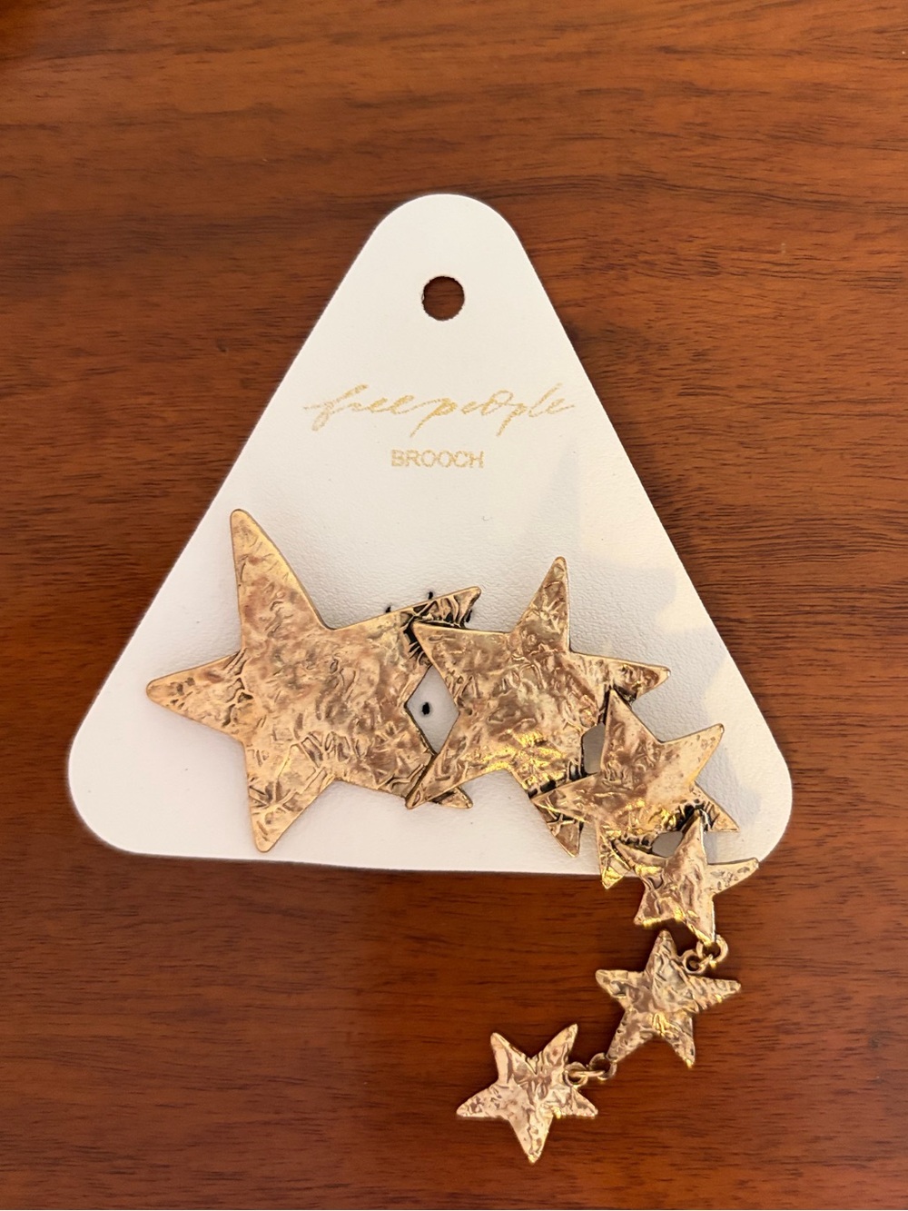FREE PEOPLE Gold Shooting Stars Brooch Dangle Pin new ✨